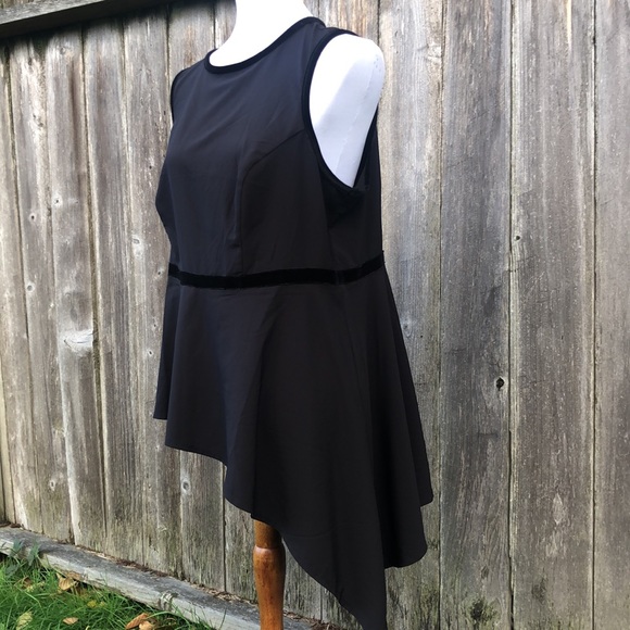 Torrid 1x Sleeveless Asymmetrical Black Blouse with Velvet Trim!! - Picture 5 of 8